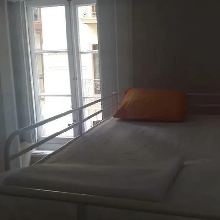 Royalty Albergue *