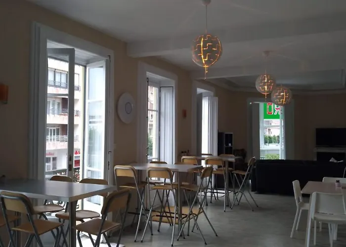 Royalty Albergue Santander