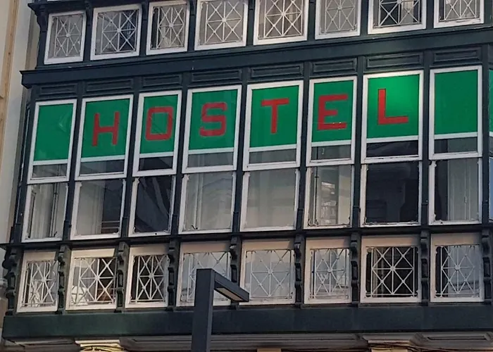 Hostel Royalty Albergue Santander