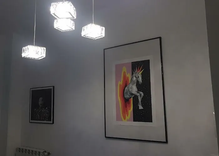 Hostel Royalty Albergue Santander